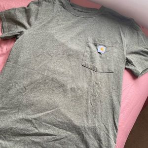 Women’s Carhartt t-shirt